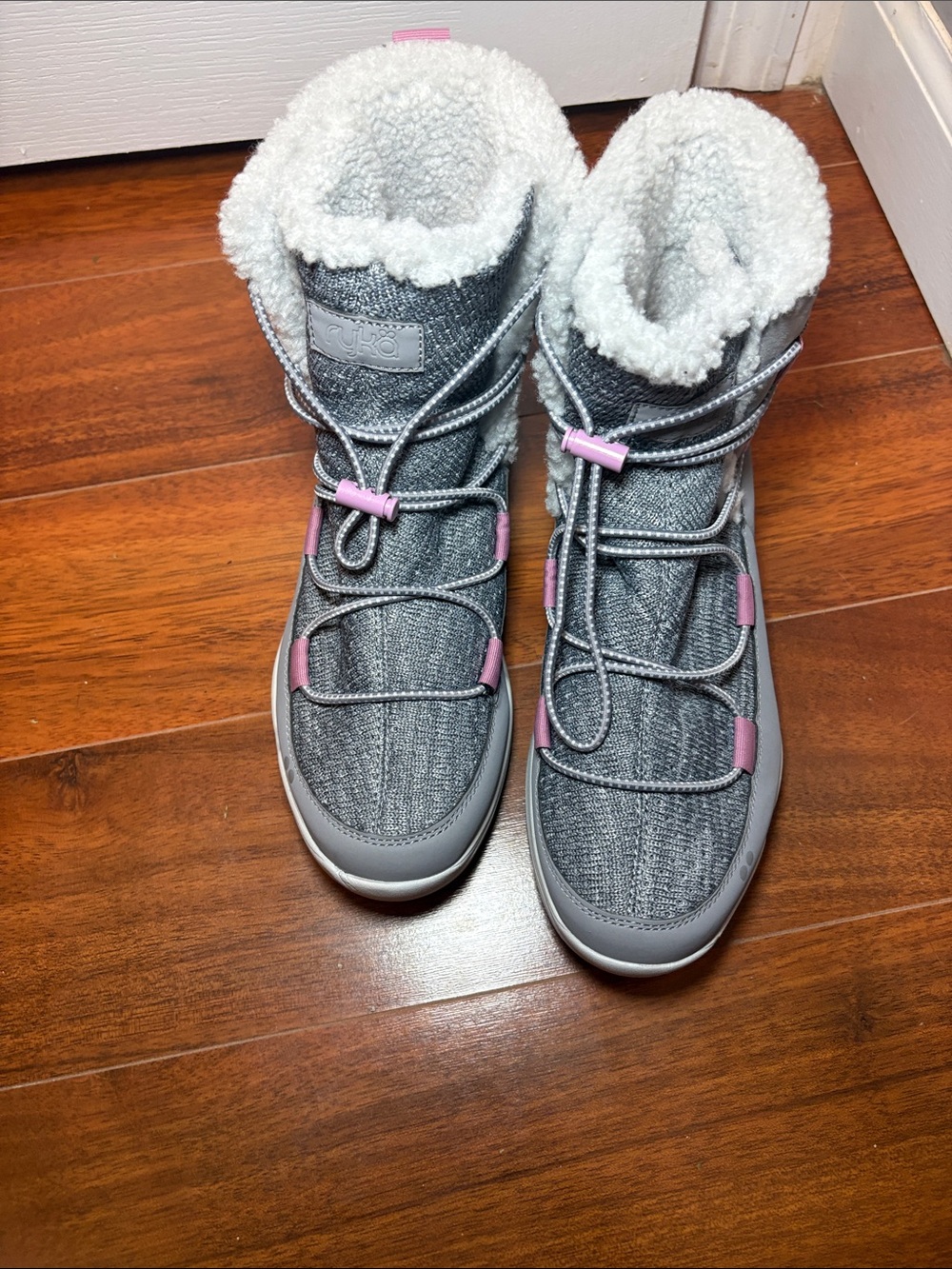 Ryka Women Gray Winter Boots with Pink Accents
